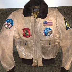 “Top gun” leather navy jacket